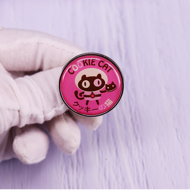 Embroidery Kitchen - Steven Universe Cookie Kat Pin Leuke